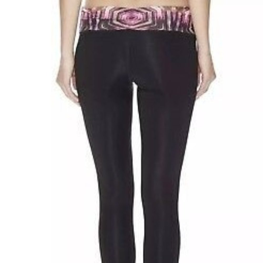 like new Koral Mesmerize crop leggings, large